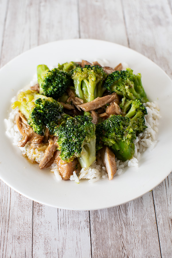 Easy Kosher Chicken and Broccoli - Easy Shmeezy Recipes