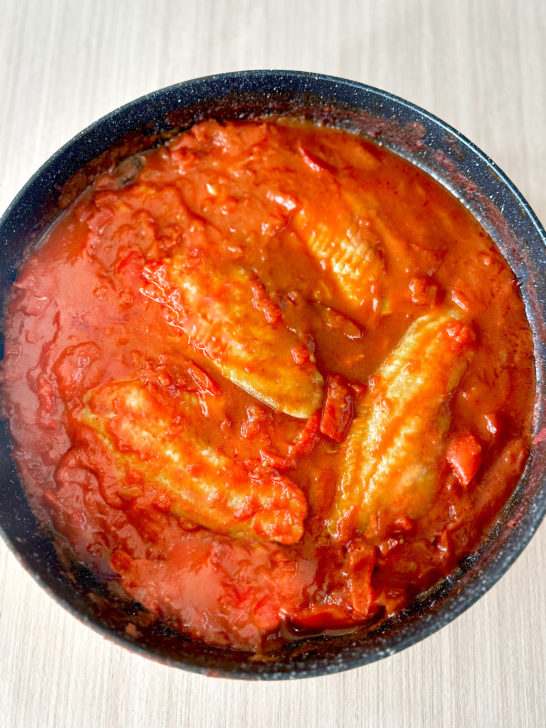 Pieces of Moroccan-Israeli fish in a pan