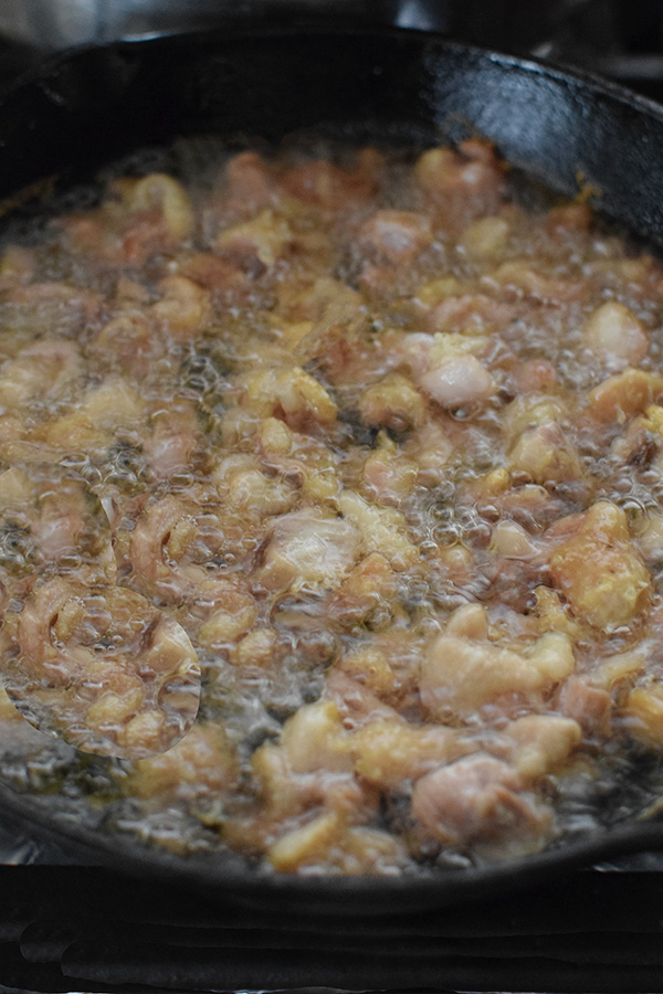 Chicken Schmatz in a frying pan