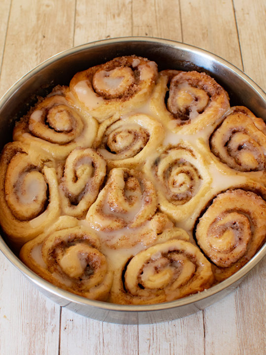 Easy Chocolate Sweet Rolls - Easy Shmeezy Recipes