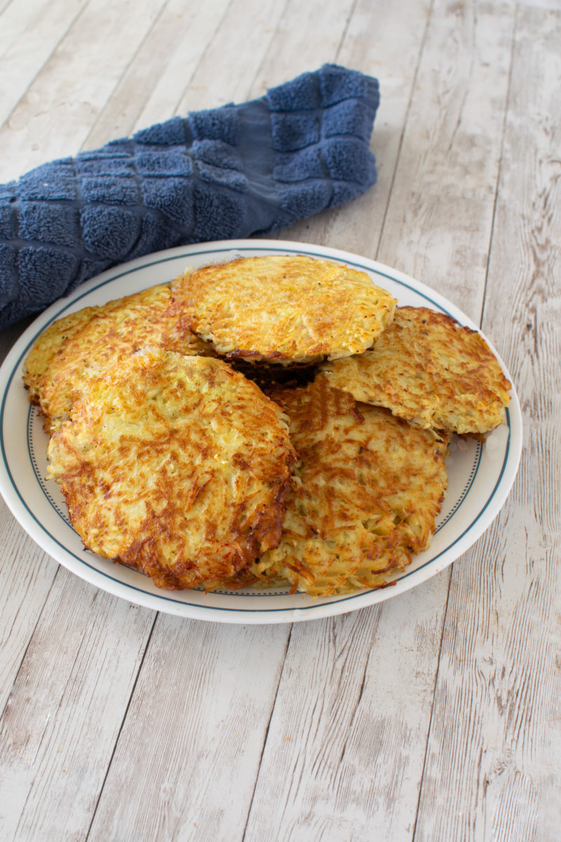 Potato Latkes For Passover Easy Shmeezy Recipes Latkes On A Plate 800x1200